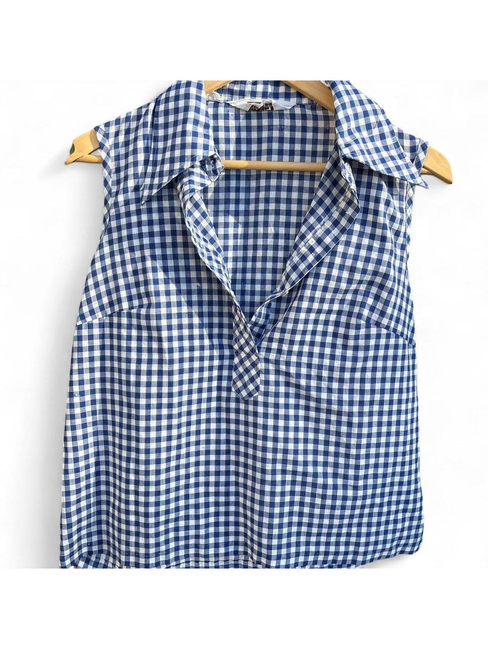 Montgomery Ward Women's White and Blue Shirt